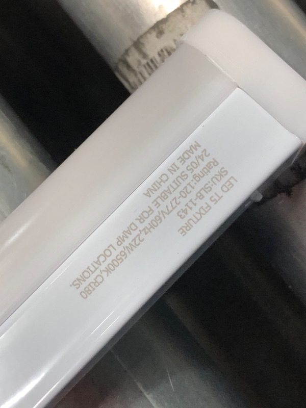 Photo 7 of ***USED - LIKELY MISSING PARTS - UNABLE TO VERIFY FUNCTIONALITY***
hykolity 10 Pack LED Shop Light 4FT, T5 Integrated Single Fixture, 22W, 2200lm, 6500K Super Bright White, Linkable Shop Light, Utility Shop Lights, Corded Electric W/Built-in ON/Off Switch