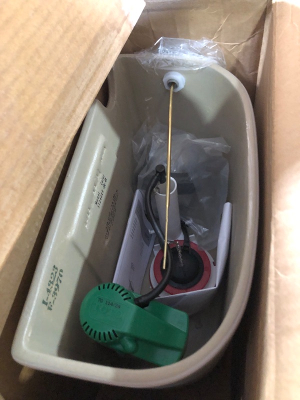 Photo 9 of ***USED - LIKELY MISSING PARTS - UNABLE TO VERIFY FUNCTIONALITY***
TOTO® Entrada™ E-Max® 1.28 GPF Toilet Tank with Right-Hand Trip Lever Cotton White - ST243ER#01