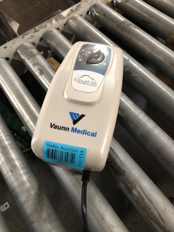 Photo 2 of ***PUMP ONLY - NO TOPPER - UNABLE TO TEST***
Vaunn Medical Cloud Air Whisper Quiet Pump