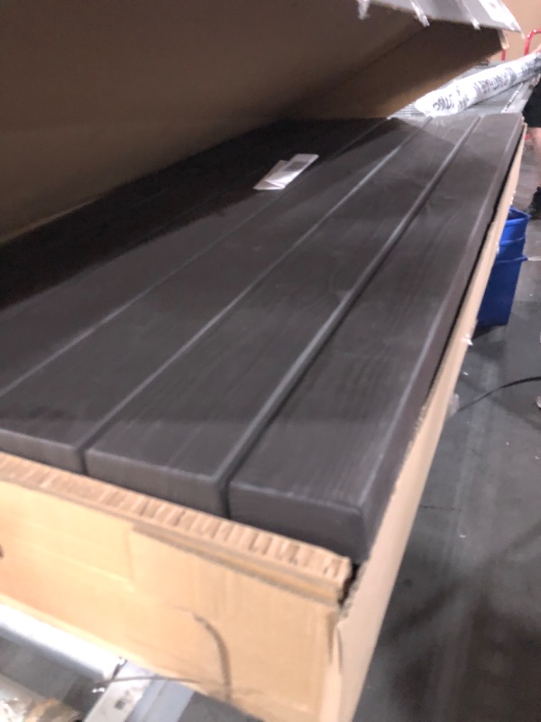 Photo 1 of **PARTS ONLY NON REFUNDABLE**SEE NOTES**
Keter Westwood 570L Outdoor 75% recycled Garden Furniture Storage Box Brown Wood Panel Effect ; Fade Free ; All Weather Resistant ; Safe and Secure ; Zero Maintenance ; 2 year Warranty