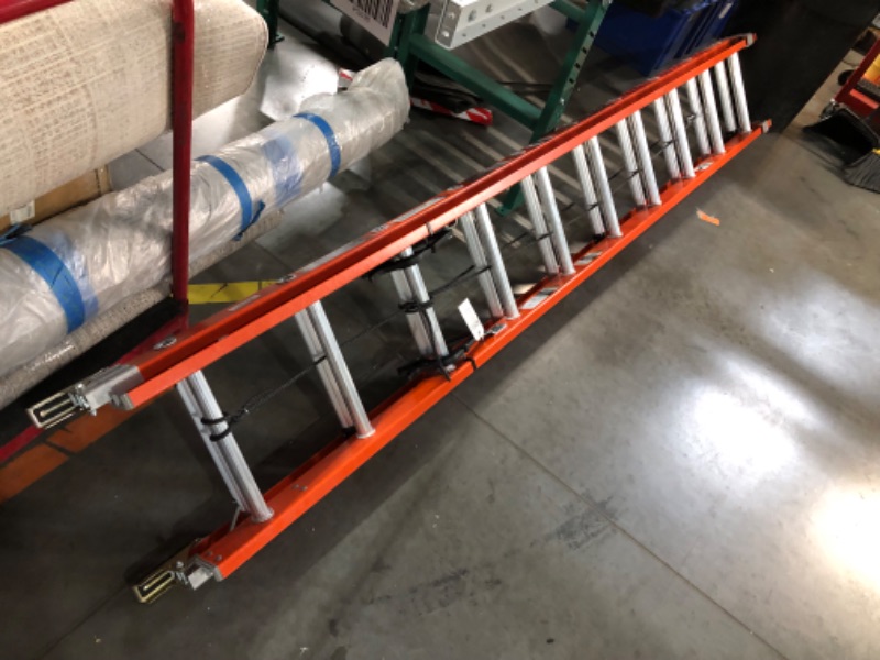 Photo 2 of ***USED - DIRTY - NO PACKAGING***
Louisville Ladder FE3220 Foot Extension Ladder, 20 ft, Orange