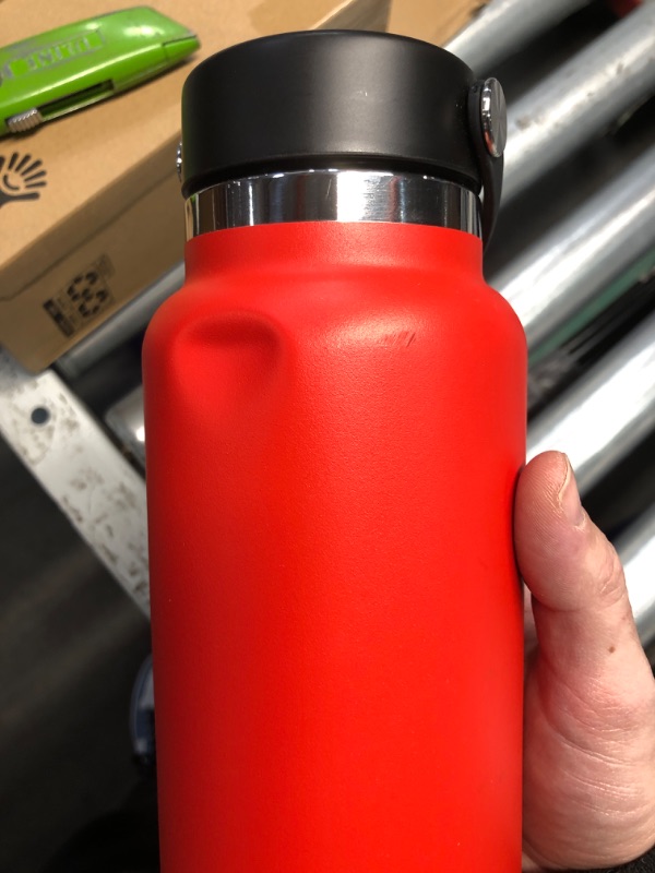 Photo 3 of (READ FULL POST) **MINOR DENT**Hydro Flask Wide Flex Cap Goji 32 Oz