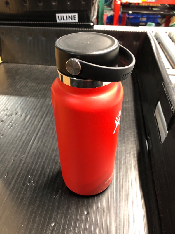 Photo 2 of (READ FULL POST) **MINOR DENT**Hydro Flask Wide Flex Cap Goji 32 Oz