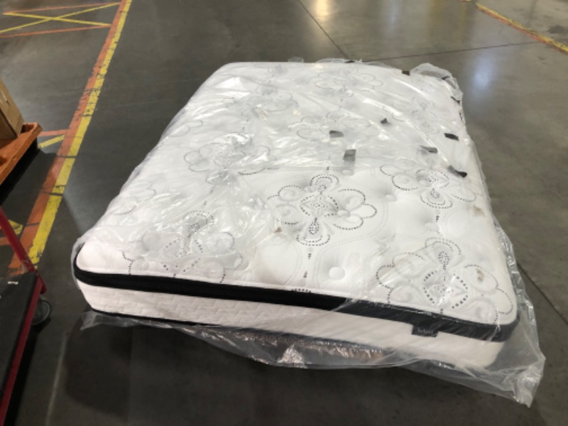 Photo 2 of ***PALLETIZED ITEM - TRUCK/TRAILER PICKUP ONLY***
Signature Design by Ashley Queen Size 12 Inch Medium Firm Hybrid Mattress with Cooling Gel Memory Foam, 60" x 84"