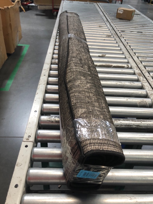 Photo 1 of ***USED - DIRTY - NO PACKAGING***
nuLOOM Arlena Vintage Traditional Area Rug - 6x6 Area Rug Modern/Contemporary Black/Grey Rugs for Living Room Bedroom Dining Room Kitchen