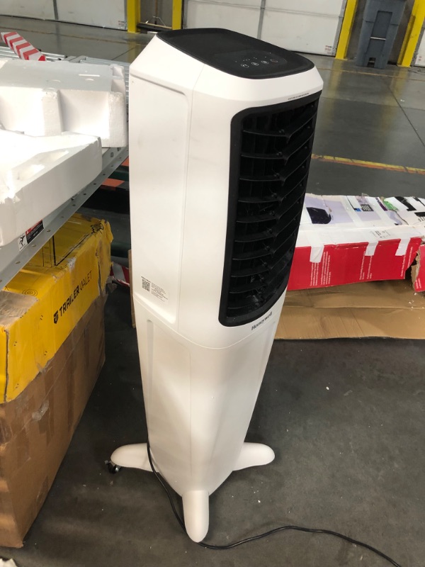 Photo 2 of ***USED - NO PACKAGING - DOESN'T POWER ON - UNABLE TO TROUBLESHOOT - SEE PICTURES***
Honeywell Indoor Portable Evaporative Tower Air Cooler with Fan & Humidifier, Washable Dust Filter & Remote Control, TC50PEU, White 53.6"