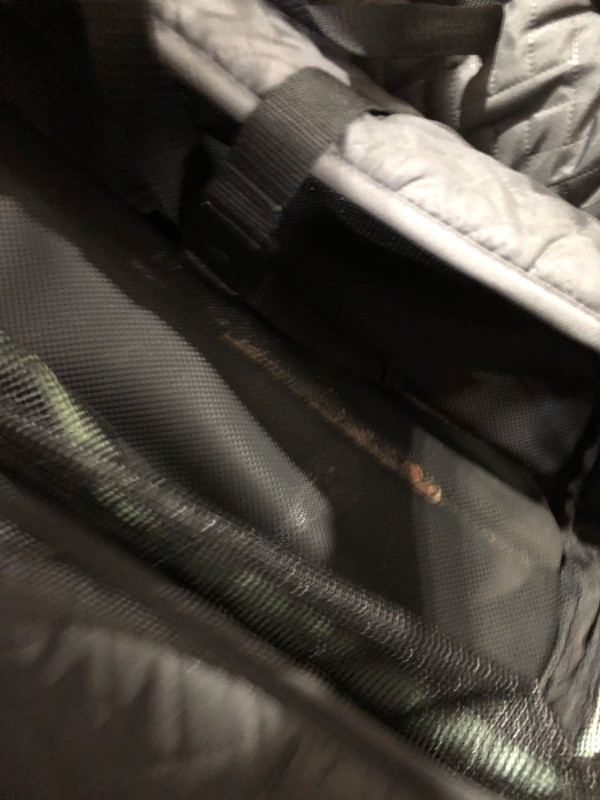 Photo 6 of ***USED - INCOMPLETE - MISSING PARTS - UNABLE TO VERIFY FUNCTIONALITY***
Evenflo Pivot Xplore Dreamz All-Terrain Stroller Wagon with Bassinet Insert (Voyager Green)