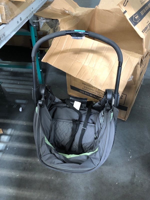 Photo 3 of ***USED - INCOMPLETE - MISSING PARTS - UNABLE TO VERIFY FUNCTIONALITY***
Evenflo Pivot Xplore Dreamz All-Terrain Stroller Wagon with Bassinet Insert (Voyager Green)