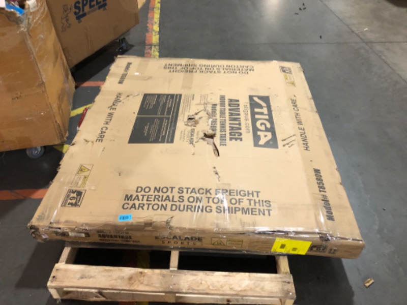 Photo 2 of ***PALLETIZED ITEM - TRUCK/TRAILER PICKUP ONLY - LIKELY MISSING PARTS - UNABLE TO VERIFY FUNCTIONALITY***
JOOLA Outdoor Table Tennis Table, Blue, Size: One size, T8580W