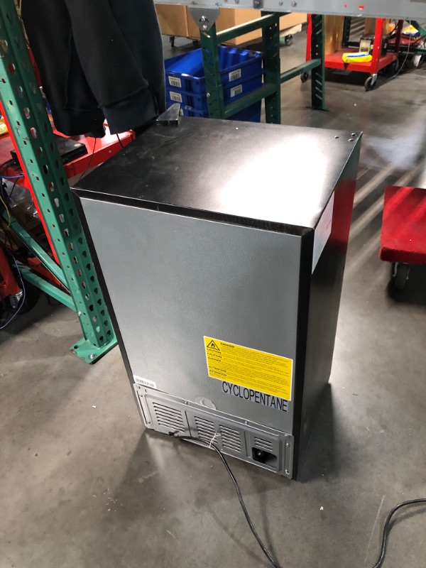 Photo 7 of ***NONREFUNDABLE - THIS SALE FINAL -  PARTS ONLY - SEE COMMENTS***
Honeywell Beverage Refrigerator and Cooler, 115 Can Mini Fridge with Glass Door for Soda Beer or Wine for Office or Bar with Adjustable Removable Shelving