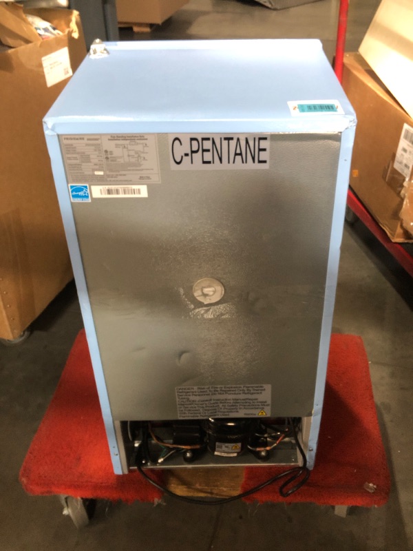 Photo 3 of ***DAMAGED - MISSING PARTS - UNTESTED - SEE COMMENTS***
Frigidaire Retro Compact Fridge with Chiller, 3.2 cu ft Countertop Fridge 16.5"D x 19"W x 31"H (Blue)