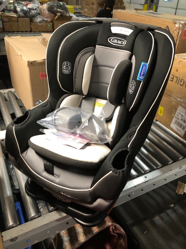 Photo 6 of ***USED - DIRTY - LIKELY MISSING PARTS***
Graco Extend2Fit Convertible Car Seat, Gotham