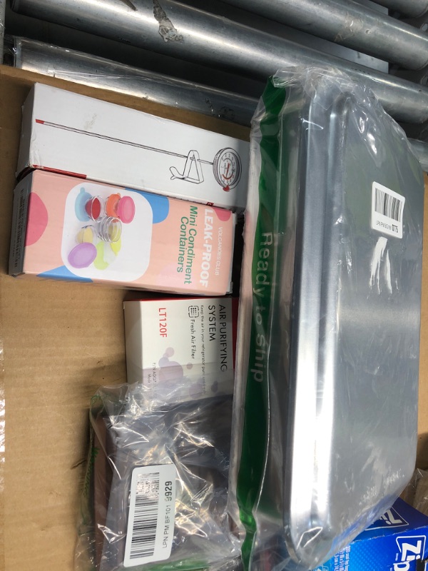 Photo 1 of ***NON REFUNDABLE/ NO RETURNS OR REFUNDS***
HOME GOODS BUNDLE 9 ITEMS TOTAL 