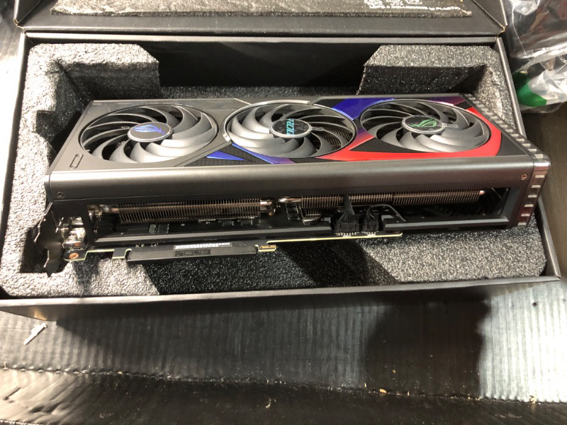 Photo 3 of (READ FULL POST) ASUS ROG Strix GeForce RTX™ 4070 Ti Super OC Edition Gaming Graphics Card (PCIe 4.0, 16GB GDDR6X, DLSS 3, HDMI 2.1a, DisplayPort 1.4a, Massive Vented Backplate, Power Sensing, Aura Sync)
