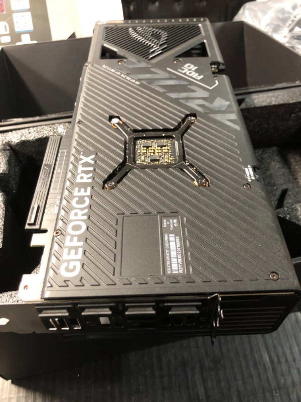 Photo 5 of (READ FULL POST) ASUS ROG Strix GeForce RTX™ 4070 Ti Super OC Edition Gaming Graphics Card (PCIe 4.0, 16GB GDDR6X, DLSS 3, HDMI 2.1a, DisplayPort 1.4a, Massive Vented Backplate, Power Sensing, Aura Sync)
