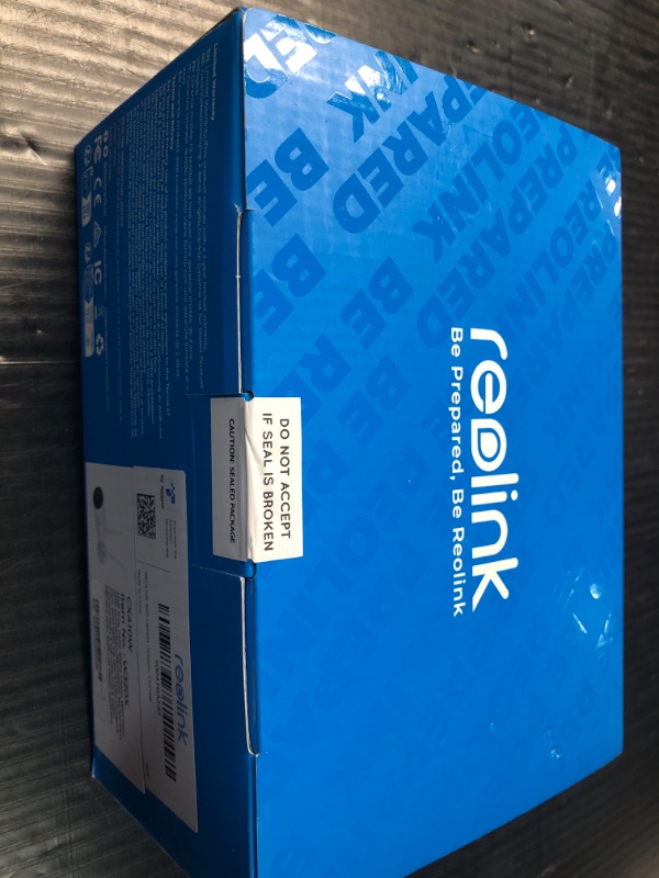 Photo 2 of ** FACTORY SEALED OPEND TO INSPECT** REOLINK ColorX Outdoor Security Camera with True Color Night Vision, 2K 4MP QHD, 5GHz/2.4GHz Wi-Fi, F1.0 Super Aperture, Advanced 1/1.8'' Sensor, Person/Vehicle/Animal Detection, Two-Way Audio, CX410W