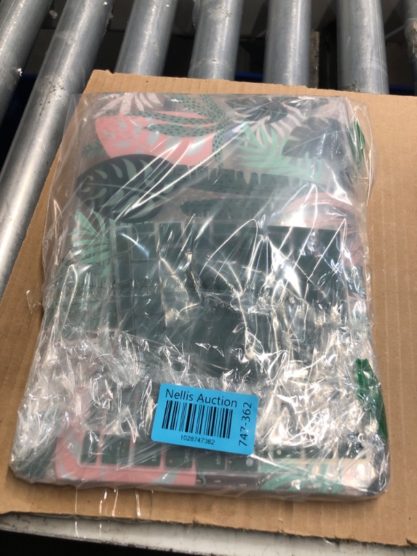 Photo 3 of ***FACTORY SEALED***
CISSOOK for MacBook Air 13 inch Case 2021 2020 2019 2018 Release A2337 M1 A2179 A1932 with Touch ID, Tropical Hard Shell Case with 2 Keyboard Covers for MacBook Air 13 2021, Tropical Palm Leaves