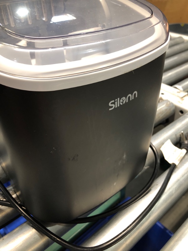 Photo 4 of (READ FULL POST) Silonn Ice Maker Countertop, Portable Ice Machine with Carry Handle, Self-Cleaning Ice Makers with Basket and Scoop, 9 Cubes in 6 Mins, 26 lbs per Day, Ideal for Home, Kitchen, Camping, RV
