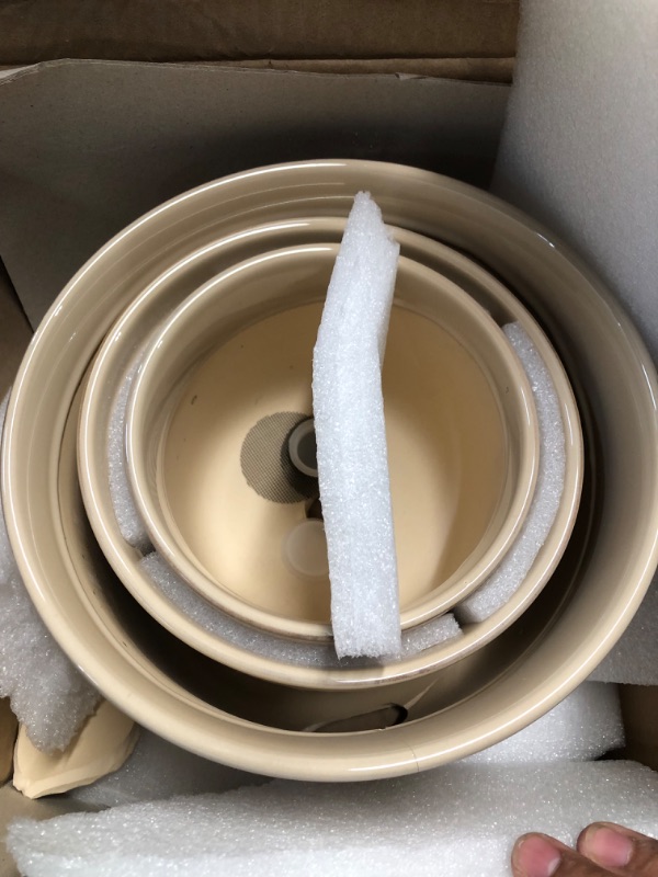 Photo 1 of **MAJOR DMAAGE TO BIG POT, OTHERS STILL FUNCTIONAL**
LE TAUCI Ceramic Planters, Set of 3 Plant Pots for Indoor Plants, 8.3+6.9+5.7 inch Flower Pots with Drainage Holes, Large Round Planters Pot for Outdoor Indoor House Plants, Reactive Glaze Cloud Cream