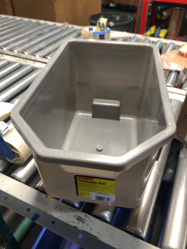 Photo 2 of **MISSING ATTACHMENT**
Rubbermaid Commercial Products, 15-Quart Lightweght Pail/Mop Bucket with Mop Strainer/Wringer Combo, Gray (FG619400STL)