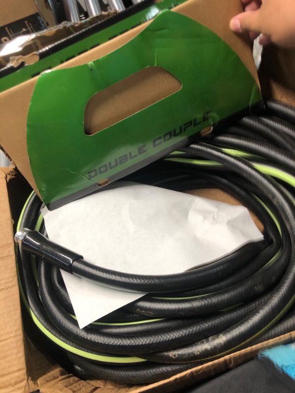 Photo 2 of **MISSING NOZZLE**
Double Couple Heavy Duty Garden Hose 5/8" Super Flexible Water Hose with 10 Function Sprayer Nozzle 3/4" Solid Fittings Leakproof Hose 450 Burst PSI Watering Pipe Car Wash (100FT, Black+Green)