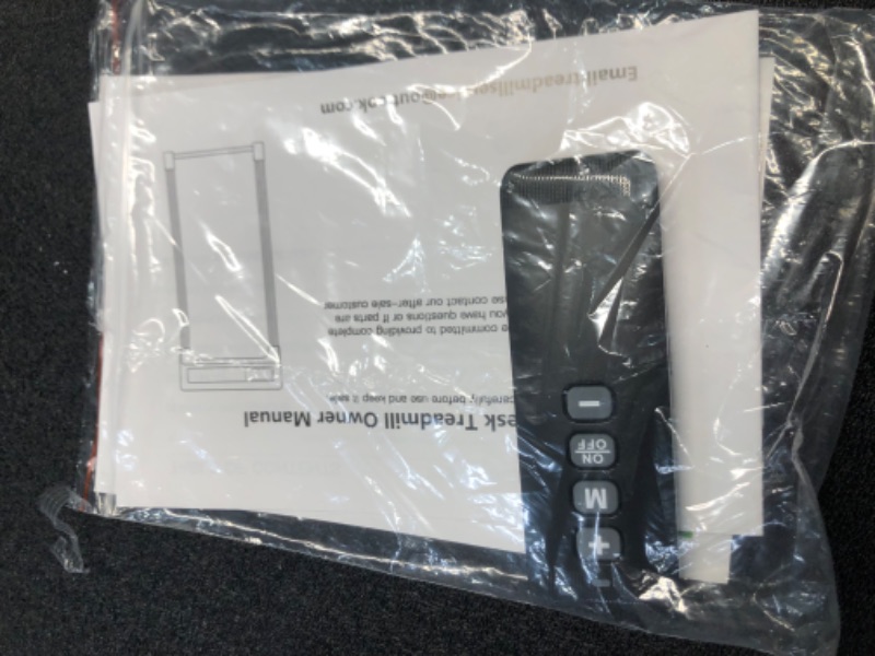 Photo 6 of ***USED - POWERS ON - UNABLE TO TEST FURTHER***
Walking Pad Treadmill Under Desk, Portable Compact Desk Treadmill for WFH,2.5HP Walking Jogging Running Machine with Remote Control.