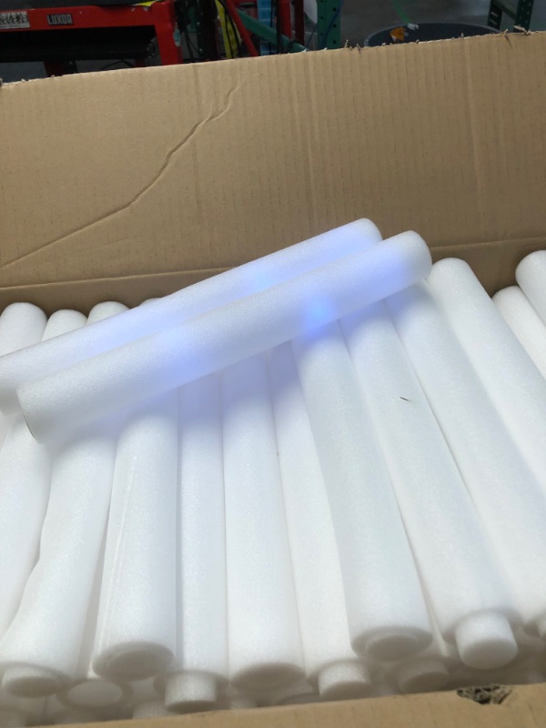 Photo 2 of ***USED - LIKELY MISSING PARTS***
Liliful Glow LED Cheer Sticks Light up Glow Sticks Wedding Wand for Birthday Wedding Bridal Shower Raves Carnival Concert Glow in Dark Party (72 Pcs)