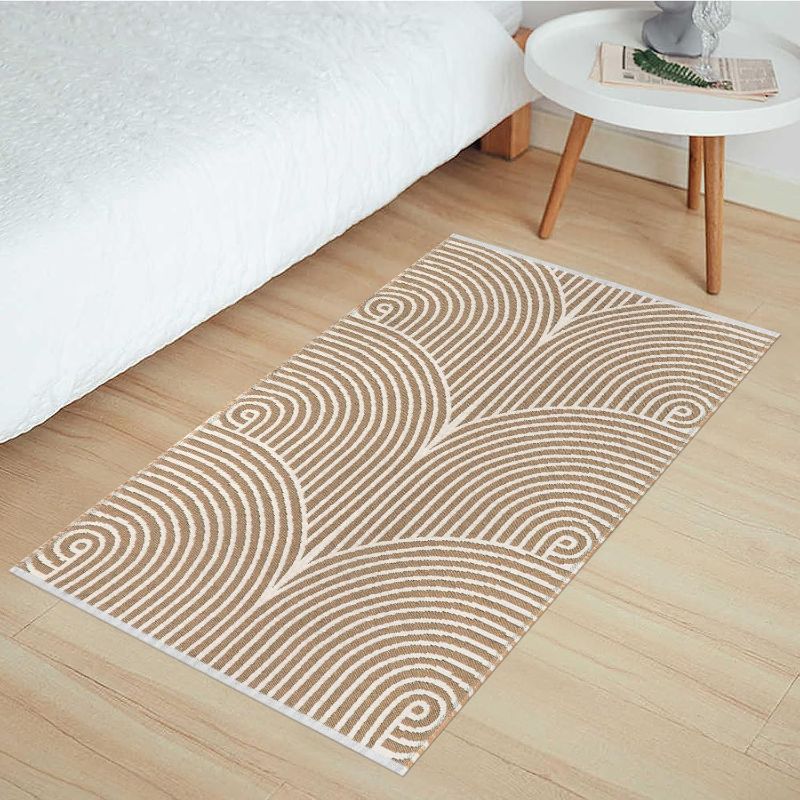 Photo 1 of 
Cotton Reversible Area Rug, 2’x3', Tan, Machine Washable, Indoor Outdoor, Modern Geometric Pattern, Perfect for High-Traffic Areas
Size:2‘x3'