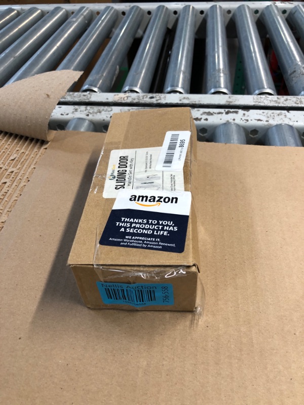 Photo 1 of **MISSING KEYS, THUMB LATCH, SCREWS**
HauSun Patio Sliding Door Handle Set with Lock Key Cylinder,Mortise Lock and Face Plate,Complete Replacement Handle Lock Set Fits Door Thickness from 1-1/2" to 1-3/4",Reversible Design