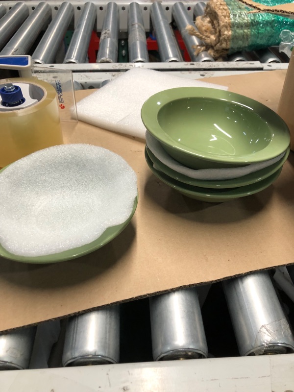 Photo 1 of ***STOCK PHOTO REFERENCE ONLY***
Ceramic Set of 4 Dog Bowls, Food and Water Bowls for Dogs, Puppy, 4pcs Dog Dishes, Dog Feeder(6inch, 4 x Light Green Bowls)
