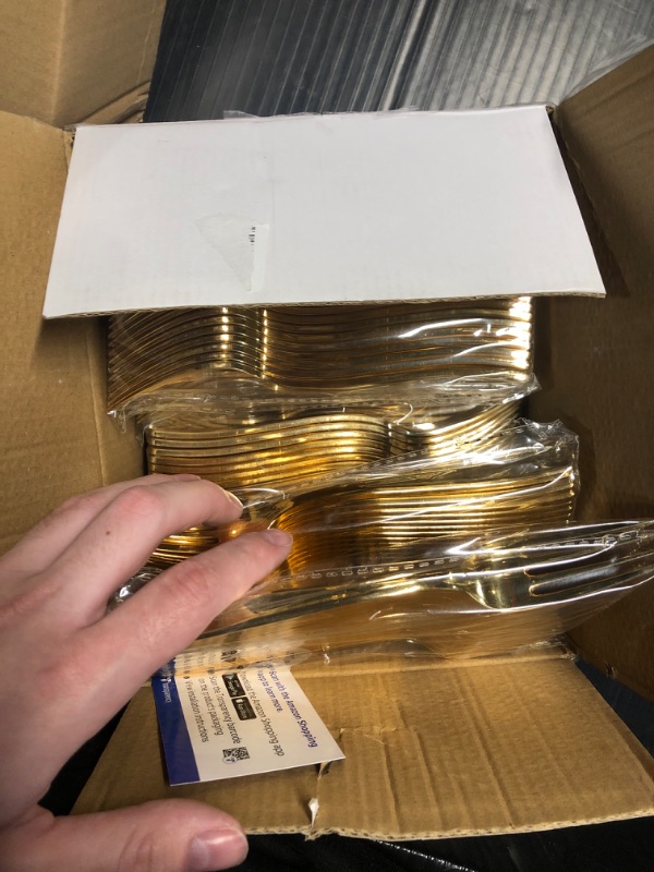 Photo 3 of ***FACTORY SEALED*** Liacere 200 Pack Rose Gold Forks Disposable - 7.4 inch Heavy Duty Plastic Forks - Heavyweight Rose Gold Plastic Forks - Rose Gold Silverware for Catering, Parties, Dinners, Wedding ? Mother's Day