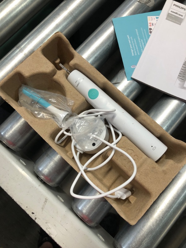Photo 1 of **BRUSH HEAD IS NEW** Sonicare, Corded Electric, Kids Design a Pet Edition, HX3601/01