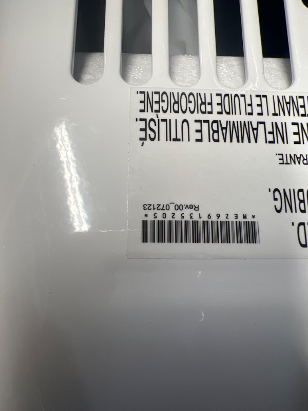 Photo 2 of ***DAMAGED - UNTESTED - SEE COMMENTS***
LG LW8024RSMX Window Conditioner, Wi-Fi Enabled w/Remote, 350 Sq.Ft, 4-Way Air Deflection, 3 Cooling and Fan Speeds, 115V, 8,000 BTU, White