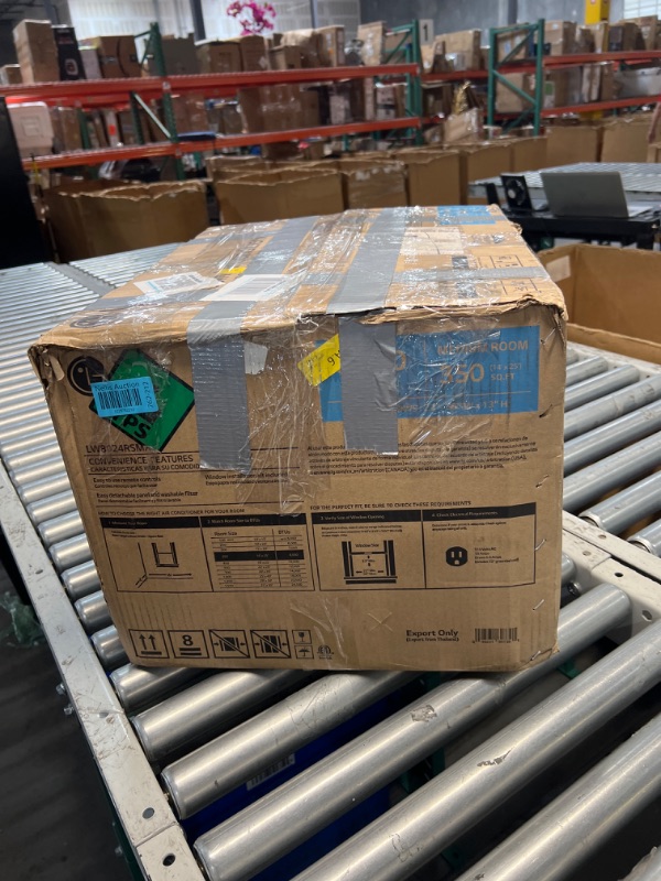 Photo 4 of ***DAMAGED - UNTESTED - SEE COMMENTS***
LG LW8024RSMX Window Conditioner, Wi-Fi Enabled w/Remote, 350 Sq.Ft, 4-Way Air Deflection, 3 Cooling and Fan Speeds, 115V, 8,000 BTU, White