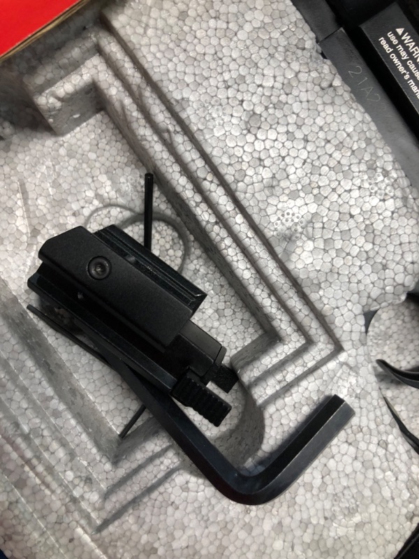 Photo 1 of ***USED - DAMAGED - SEE COMMENTS***
Crosman P1 Full Auto Blowback CO2 Powered 0.177 Cal Airgun, Black