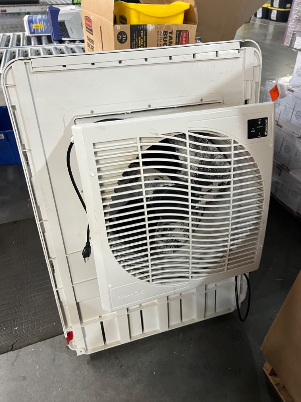 Photo 2 of ***HEAVILY USED - DAMAGED - SEE COMMENTS***
Mastercool Evaporative Cooler 4000 Cfm 1600 Sq. Ft. 115 V