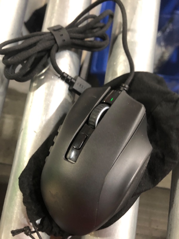 Photo 2 of Razer DeathAdder V3 Wired Gaming Mouse: 59g Ultra Lightweight - Pro 30K Optical Sensor - Fast Optical Switches Gen-3-8K Hz HyperPolling - 6 Programmable Buttons - Ergonomic - Speedflex Cable - Black Wired Black