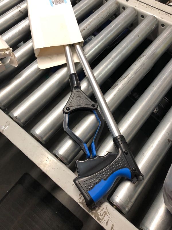 Photo 1 of **nonrefundable**bundle of 2**Reacher Grabber Tool, 31" Grabbers for Elderly, Lightweight Extra Long Handy Trash Claw Grabber, Mobility Aid Reaching Assist Tool for Trash Pick Up, Nabber, Litter Picker, Arm Extension
