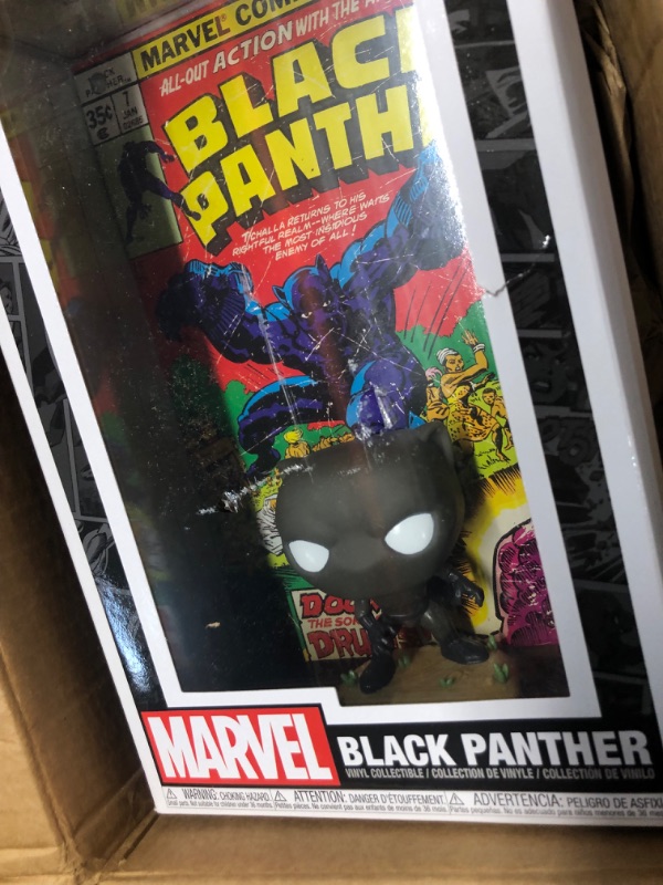 Photo 2 of Funko Pop! Comic Cover: Marvel - Black Panther OS