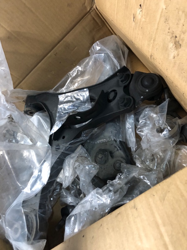 Photo 1 of *dirty* SCITOO 12pcs Suspension Kit 2 Lower Control Arm 2 Lower Ball Joints 2 Front 2 Rear Sway Bar End Link 2 Outer 2 Inner Tie Rod End Link fit for Honda CIVIC 2006-2011 K80769