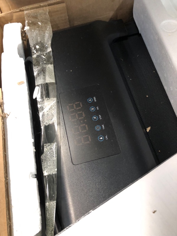 Photo 1 of **NONREFUNDABLE**FOR PARTS OR REPAIR**SEE NOTES**
Walking Pad?Under Desk Treadmill 2 in 1 Treadmills?Portable Walking Treadmill 2.5HP, 320lbs Max Weight Remote Control LED Display,Installation-Free Jogging Machine for Home/Office
