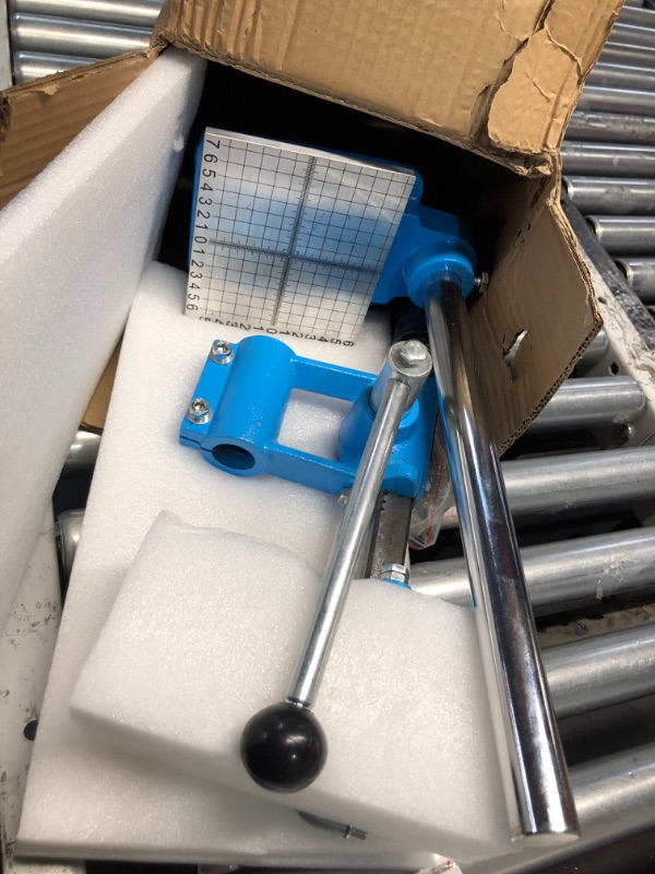 Photo 1 of FASTTOBUY Leather Hole Puncher Hand Punching Machine Manual Press Puncher Punch Tools for DIY Leather Craft 