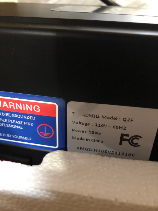 Photo 3 of ***USED - GIVES OFF ERROR CODE - UNBALE TO TROUBLESHOOT - NO REMOTE INCLUDED***
Treadmill-Walking Pad-Under Desk Treadmill-3 in 1 Folding Treadmill-Treadmills for Home-Black Red red+black