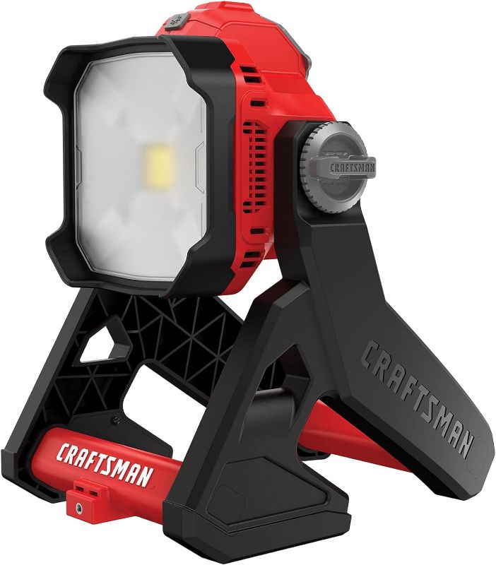 Photo 1 of (see all images) craftsman v20 led work light, small area, tool only cmcl030b