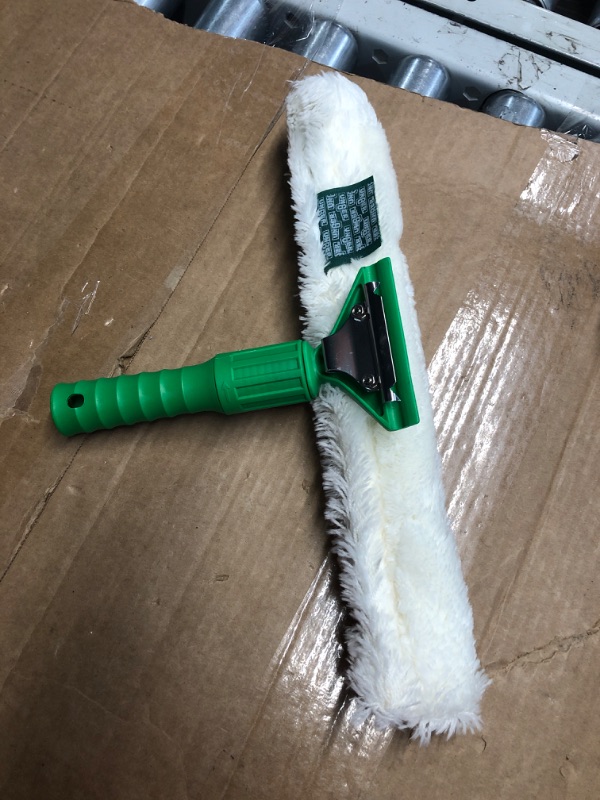 Photo 3 of **NON REFUNDABLE ITEM**(FOR PARTS ONLY)
Unger VP350 Visa Versa Squeegee, 14" Strip Washer