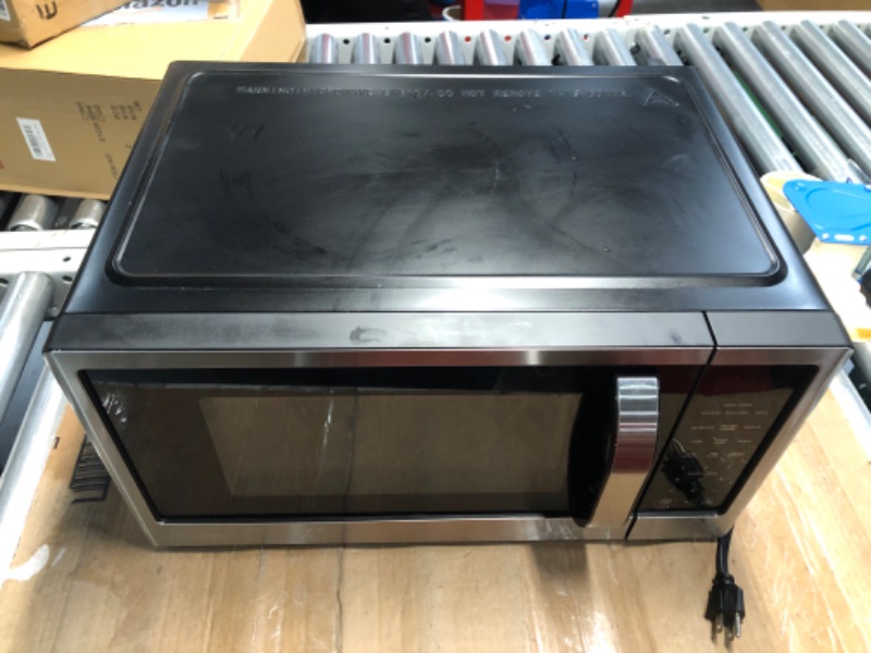 Photo 2 of ***NON REFUNDABLE ITEM***(FOR PARTS ONLY)
1.6 cu. ft. Countertop with Sensor Cook Microwave in Stainless Steel