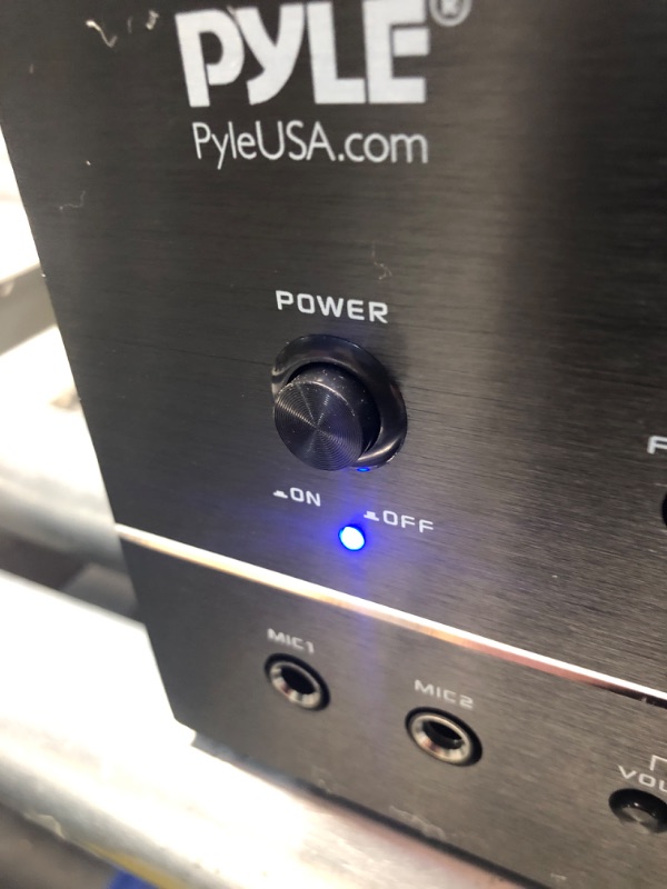 Photo 1 of Pyle 7.1-Channel Hi-Fi Bluetooth Stereo Amplifier - 2000 Watt AV Home Theater Speaker Subwoofer Surround Sound Receiver w/ Radio, USB, RCA, HDMI, MIC IN, Supports 4K UHD TV, 3D, Blu-Ray - PT796BT
