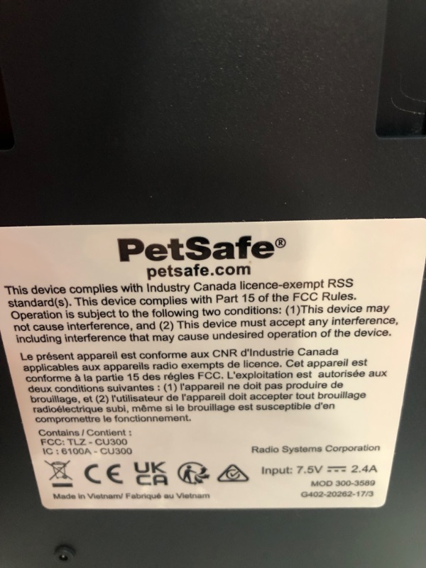 Photo 2 of **PARTS ONLY NON-REFUNDABLE READ NOTES**PetSafe Smart Feed - Electronic Pet Feeder for Cats & Dogs - 6L/24 Cup Capacity - Programmable Mealtimes - Alexa, Apple & Android Compatible - Backup Batteries Ensure Meal Delivery During Power Outage