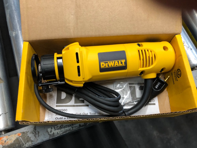 Photo 2 of (see all images)DEWALT Rotary Saw with 1/8-Inch and 1/4-Inch Collets, 5-Amp, Corded (DW660) Multi One Size