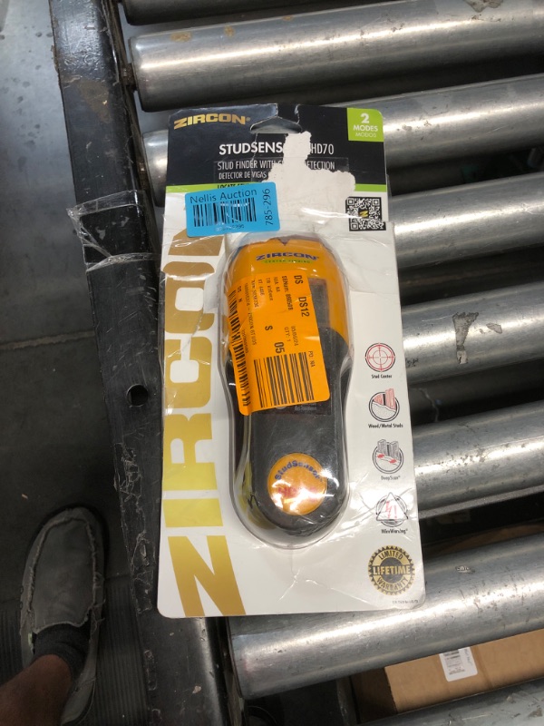 Photo 1 of Zircon StudSensor HD70 Stud Finder